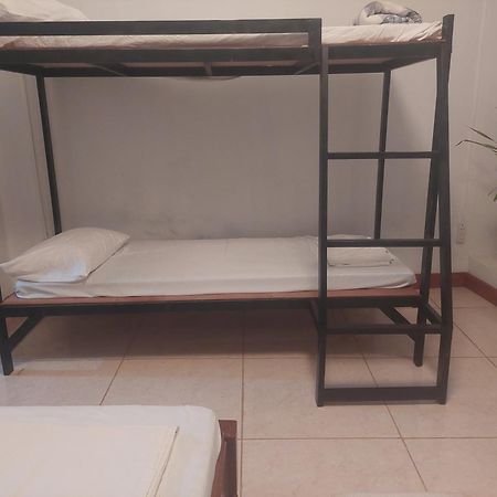 Larmar Bed And Breakfast Puerto Princesa Buitenkant foto