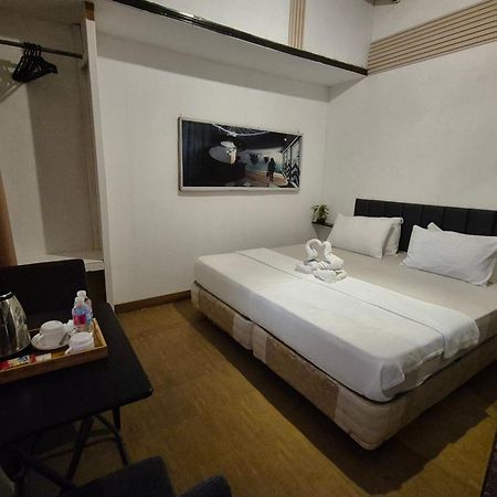 Larmar Bed And Breakfast Puerto Princesa Buitenkant foto