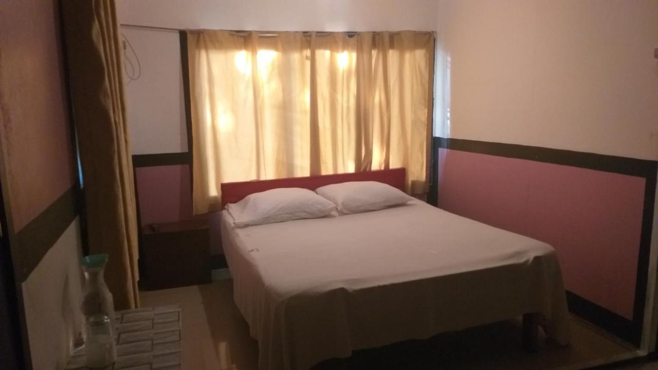 Larmar Bed And Breakfast Puerto Princesa Buitenkant foto